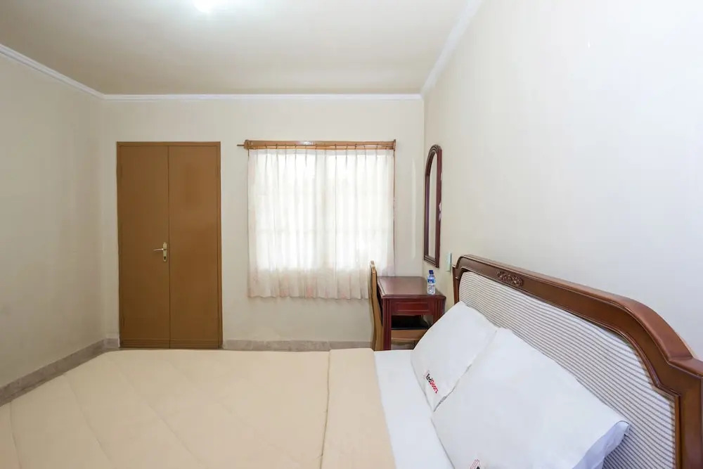Semawang Beach Hotel
