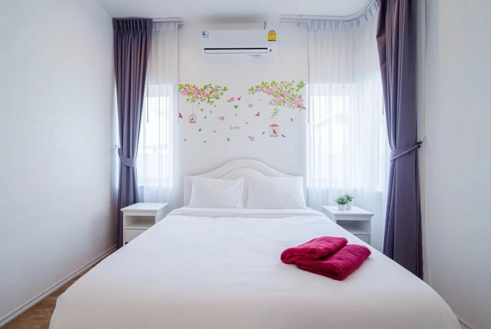 White Rose Pool Villa Hun Hin