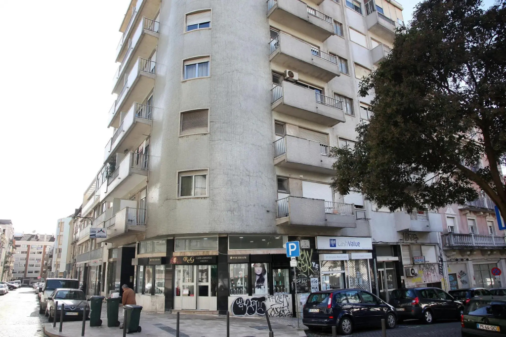 Lisbon Suite Home