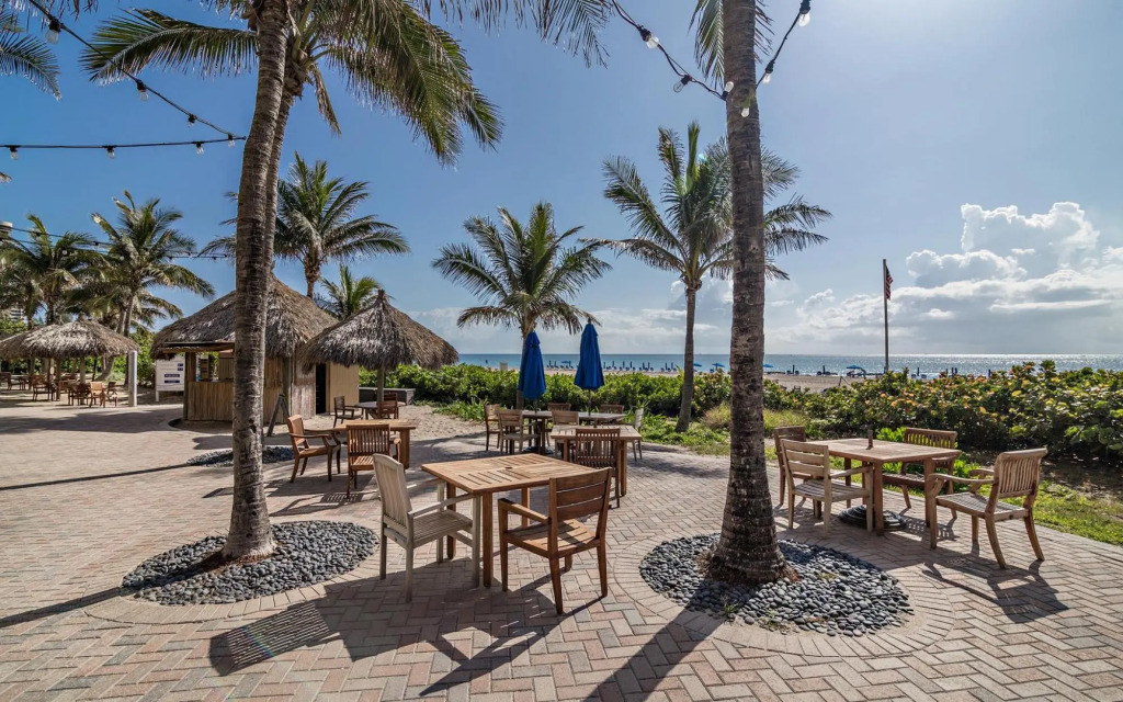 Ocean view 2 bedroom penthouse