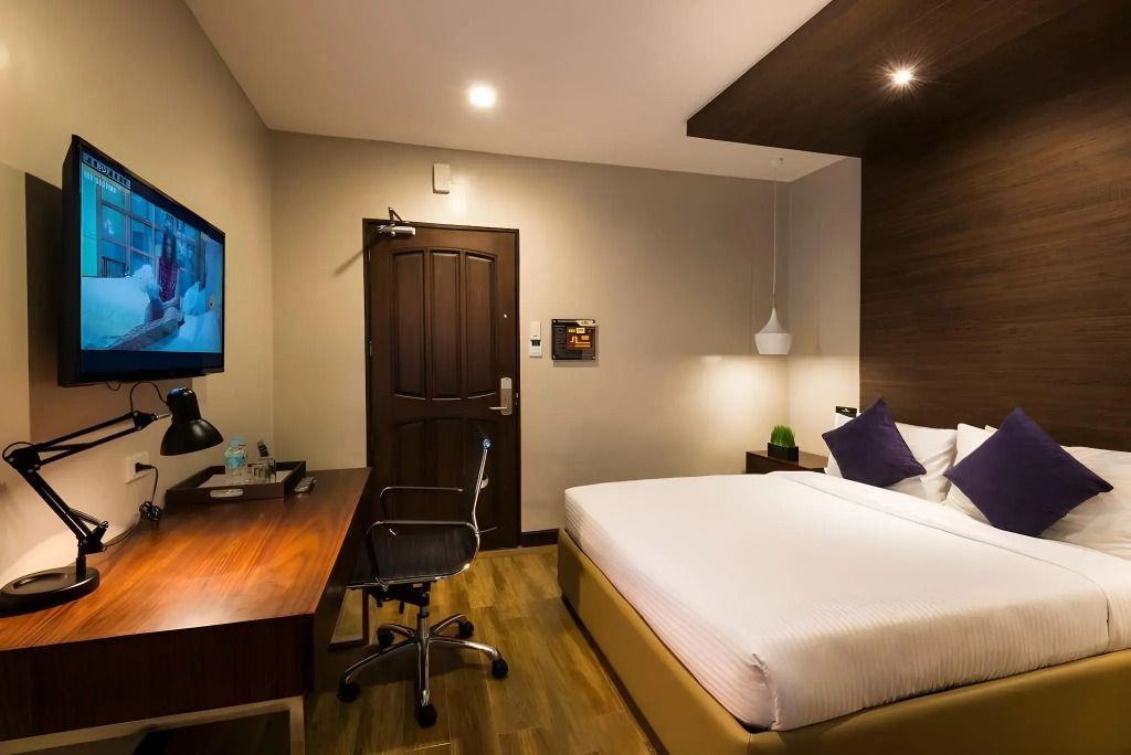 Lenox Hotel