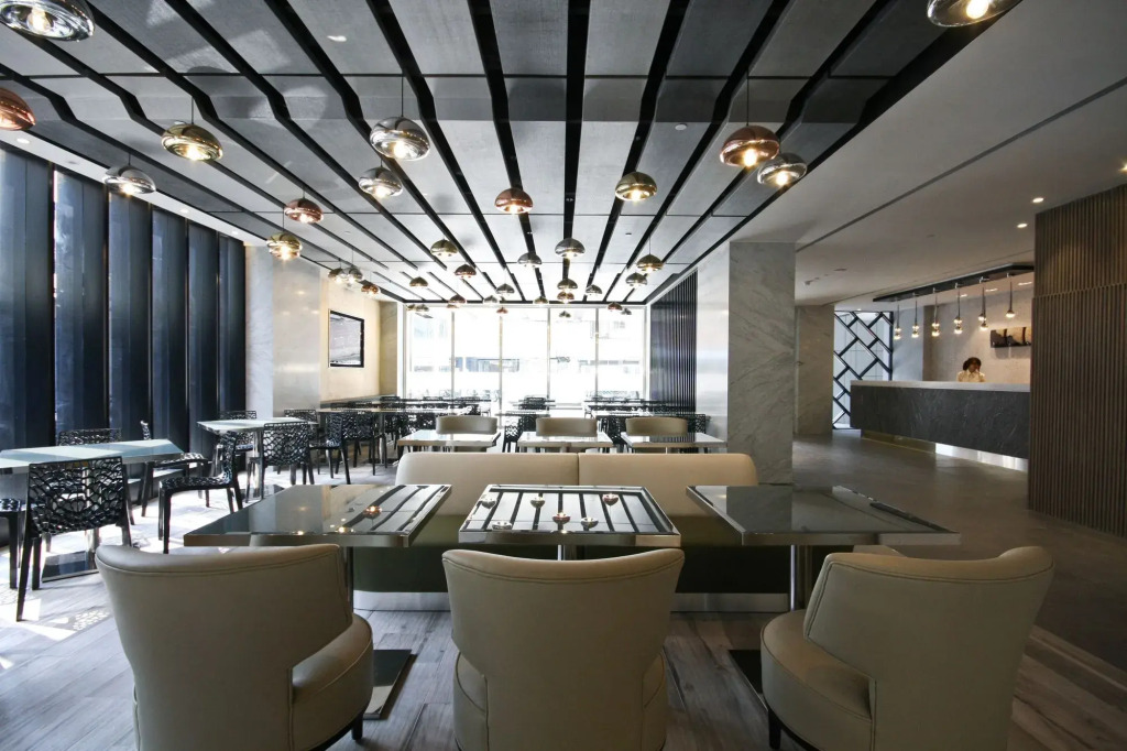 The Cloud Hotel