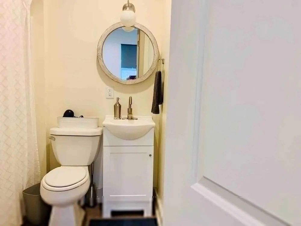 The Blue Heron-elegant Urban Studio in City Center