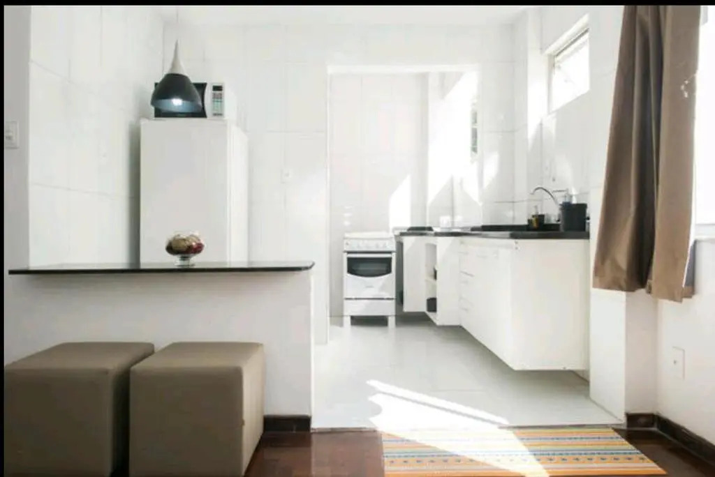 Lindo Apartamento a 500m da Barra