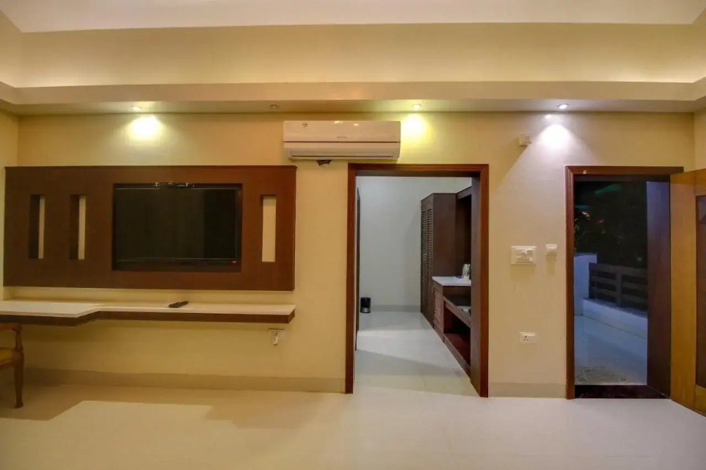 The Maulik Mansion