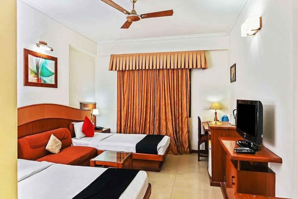 Hotel Royal Empire