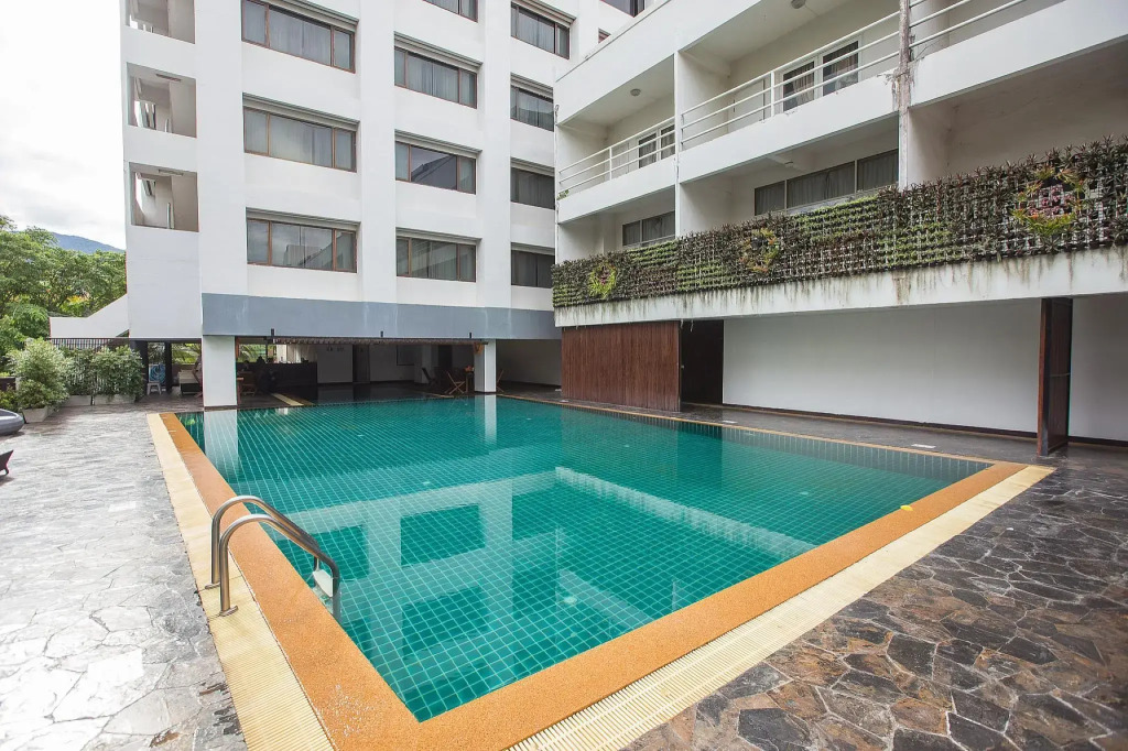 Chiangmai Hill 2000 Hotel by ZEN Rooms