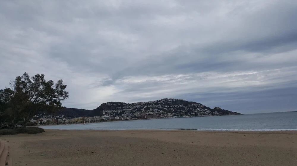 House With 2 Bedrooms in Roses, With Wonderful sea View, Pool Access a