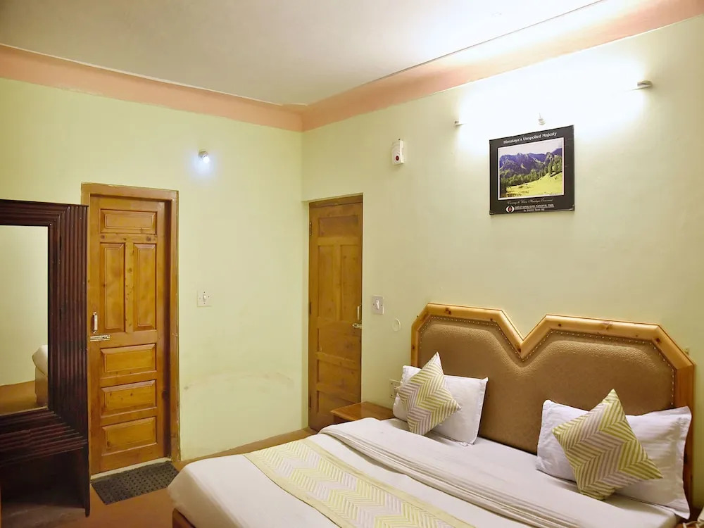 OYO 10268 New Manali INN