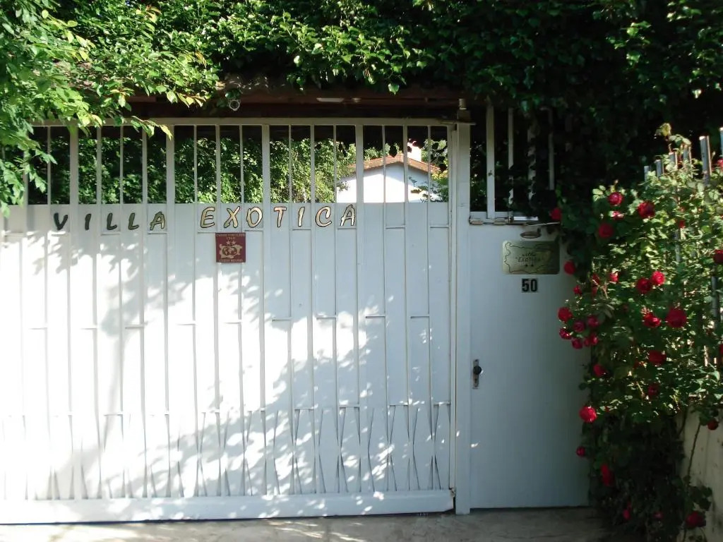 Villa Exotica