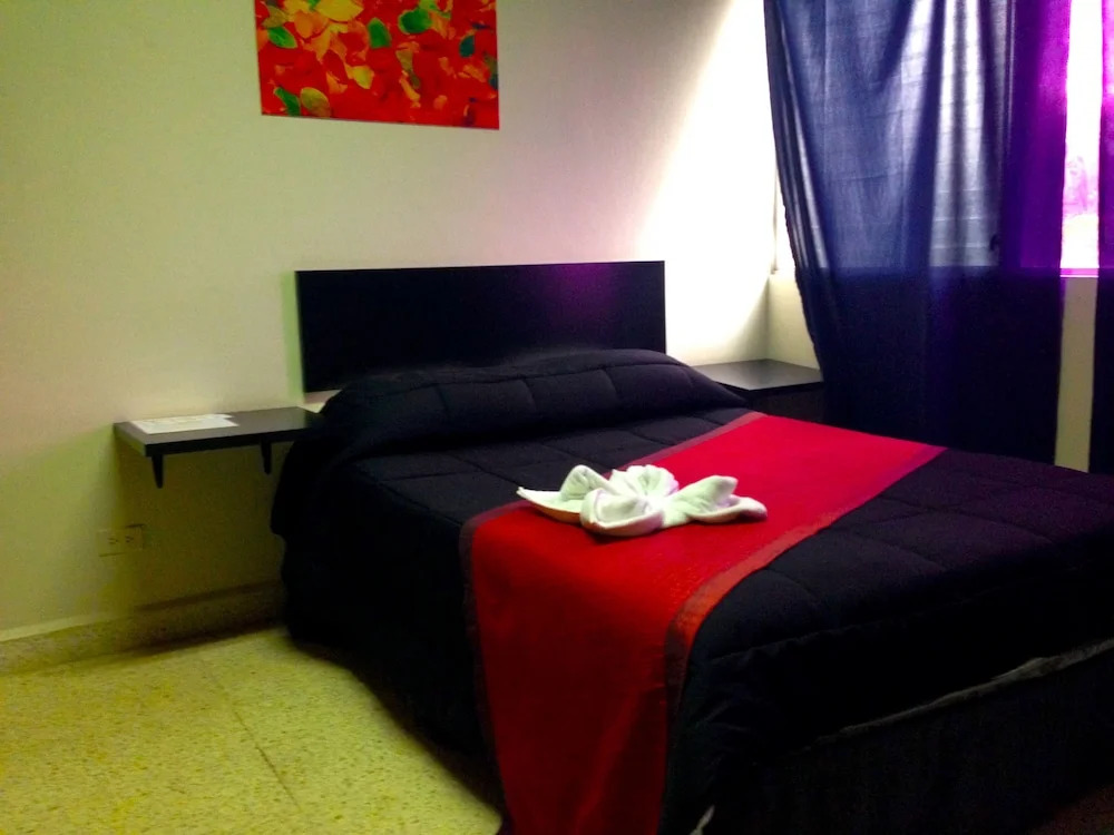 G y V Hotels