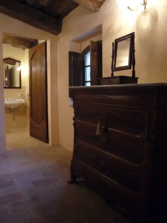 Borgo Storico Cisterna