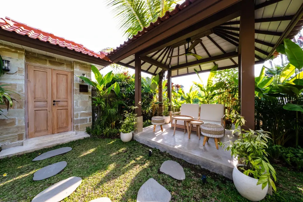 Nyaman Villas by EVDEkimi – romantic escape among rice fields w/pool, terrace - Long stay extras