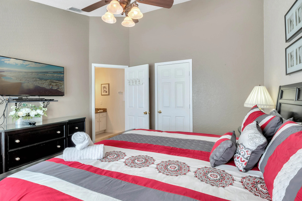 WH7642SKC - 3 beds pool home - Gated resort