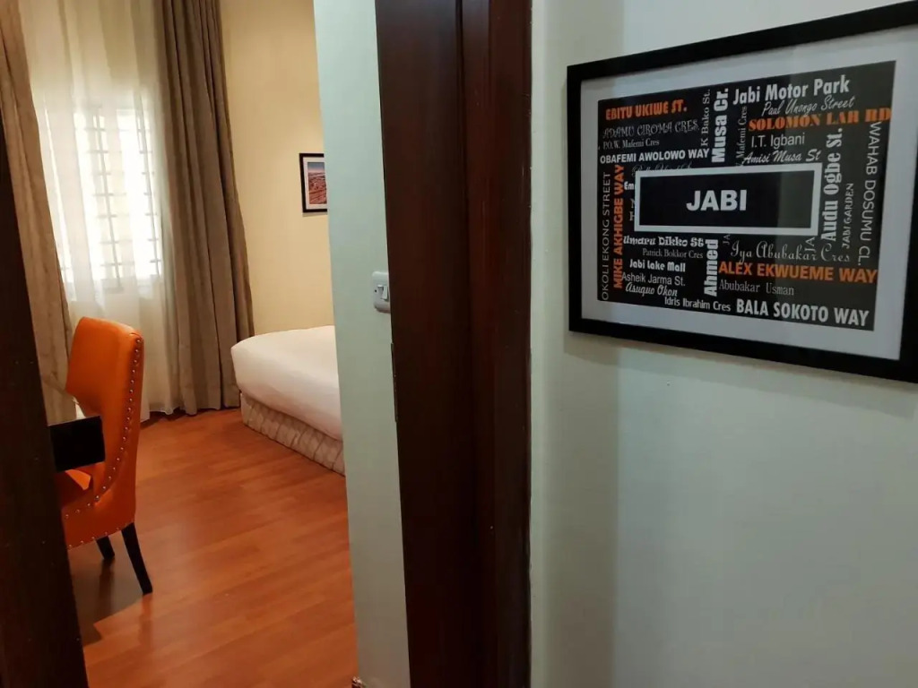 NiCotel Apartments