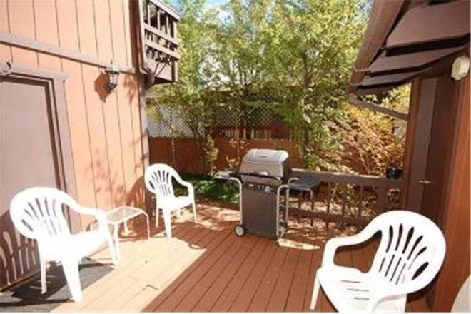 2806 Springwood Drive 4 Bedroom Home by RedAwning