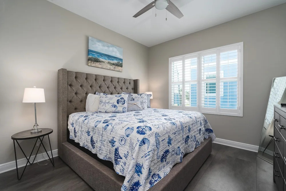134 Pearl St 3 Bedroom Home by RedAwning