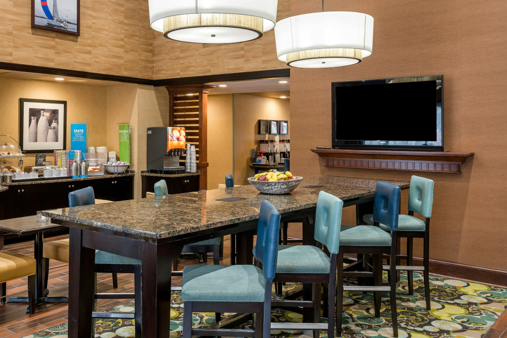 Hampton Inn & Suites Florence Center