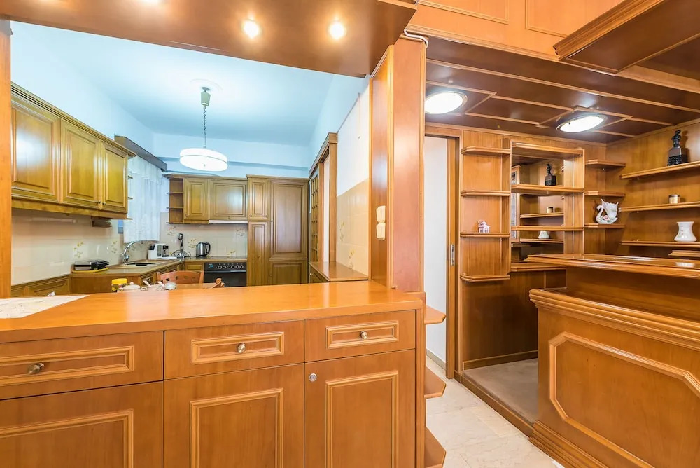 Vintage Acropolis Apartment
