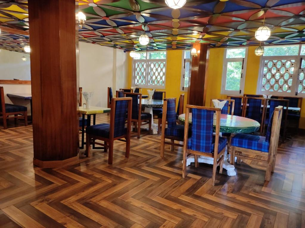 Hotel Pineview Shimla