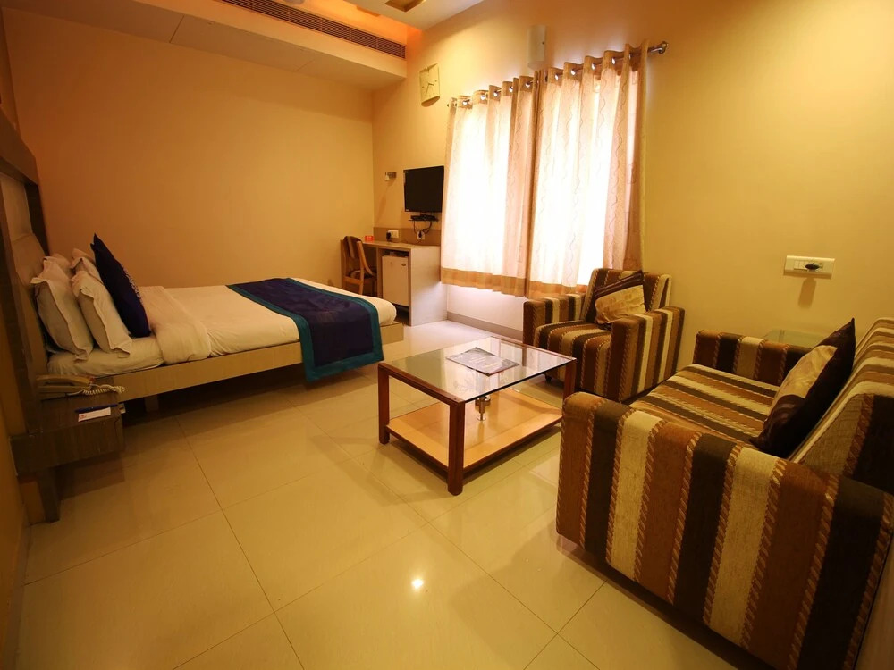 Capital O 1338 Hotel Harmony