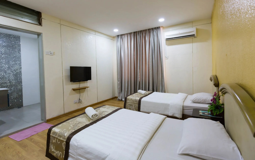Sabrina Court Hotel