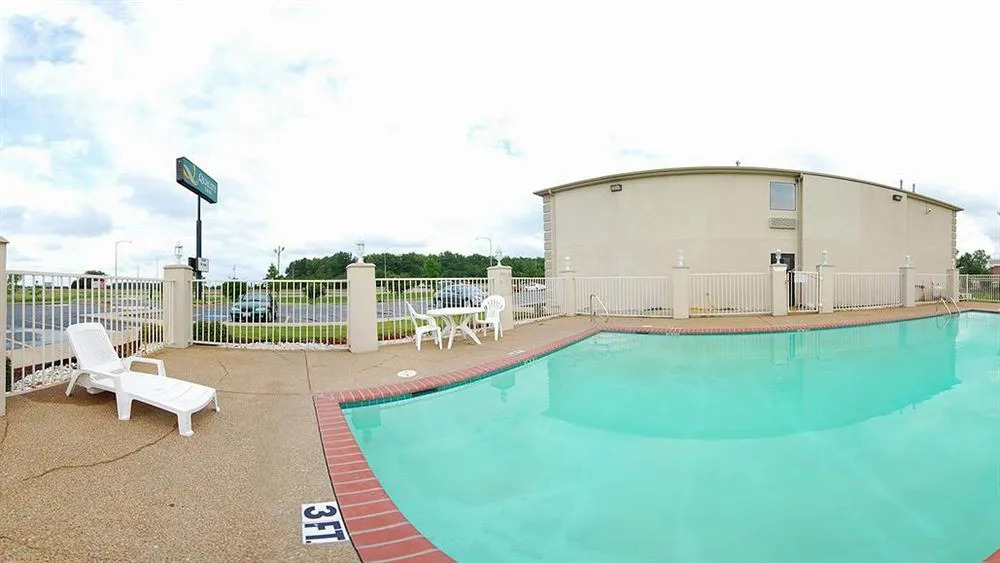 Quality Inn West Memphis