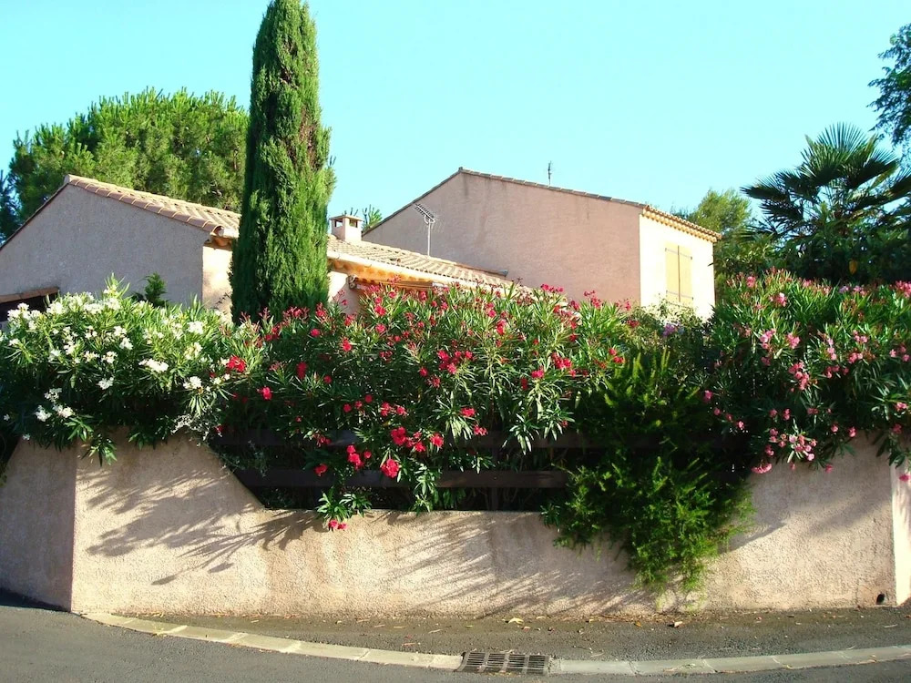House With 3 Bedrooms in Agde, With Enclosed Garden