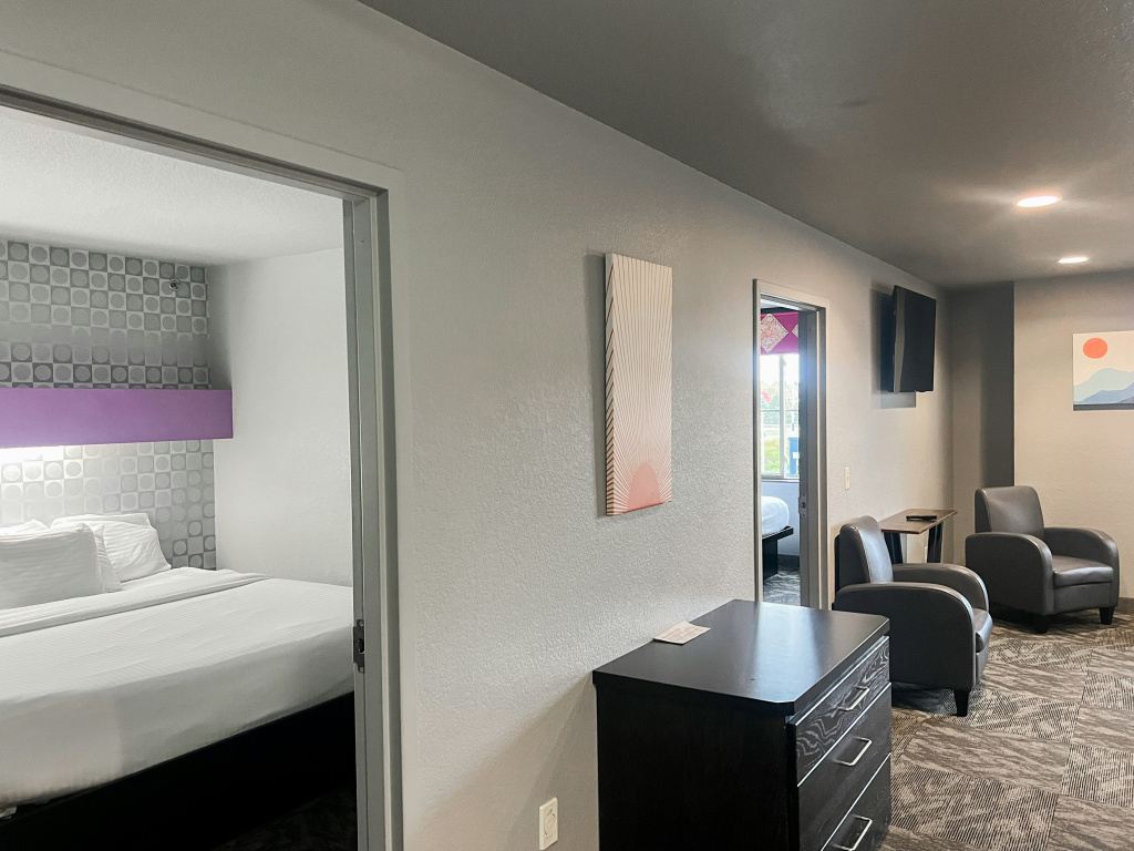 Metropolis Resort - Eau Claire