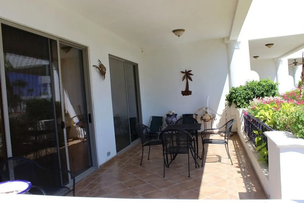 Casa Blanca 2BR CB 105-v by Casago