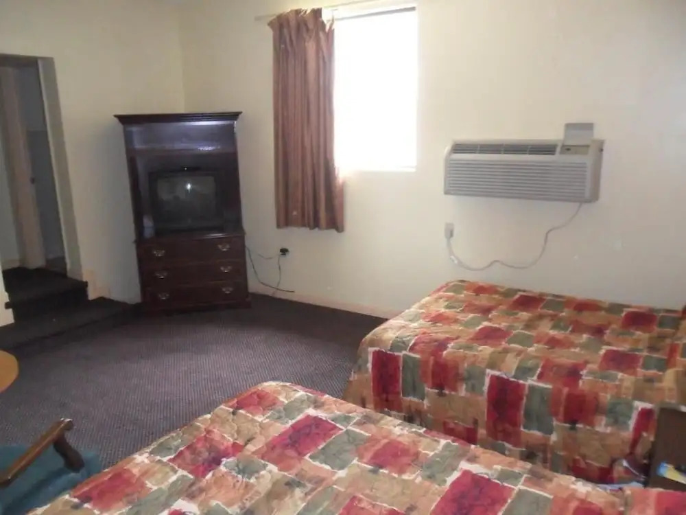Red Carpet Inn Brooklawn