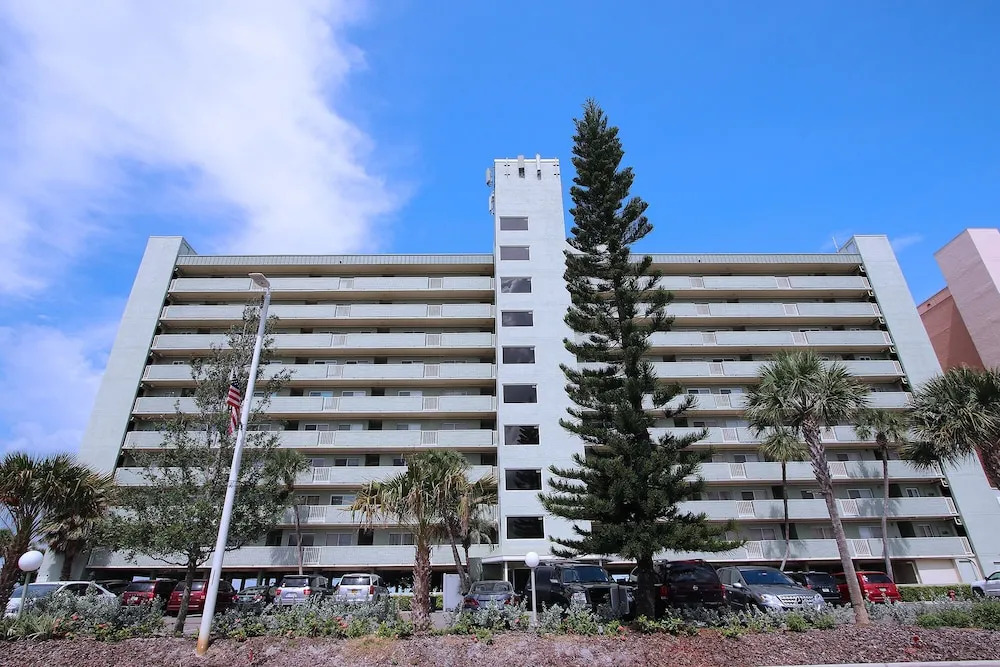 Sand Castle I-803 Apartment