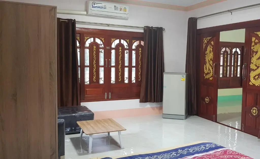 Khwahol Guesthouse