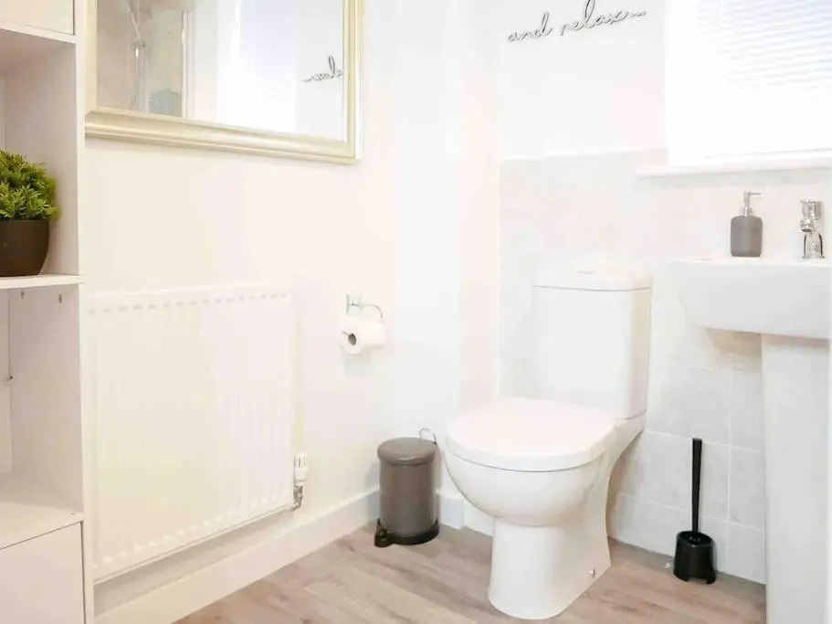 Beautiful 3bedroom townhouse in a new estate