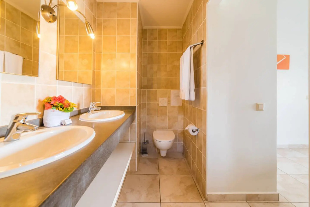 ? The Curacao Getaway - Coral Estate ?