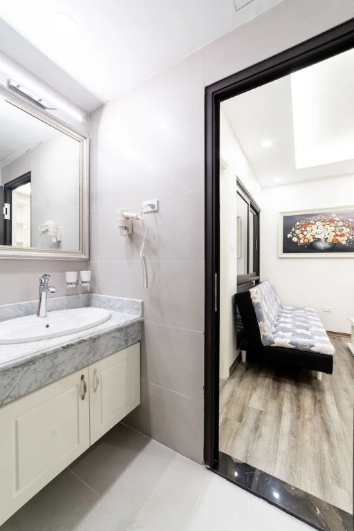 Rosy Apartment Nam Trung Yen