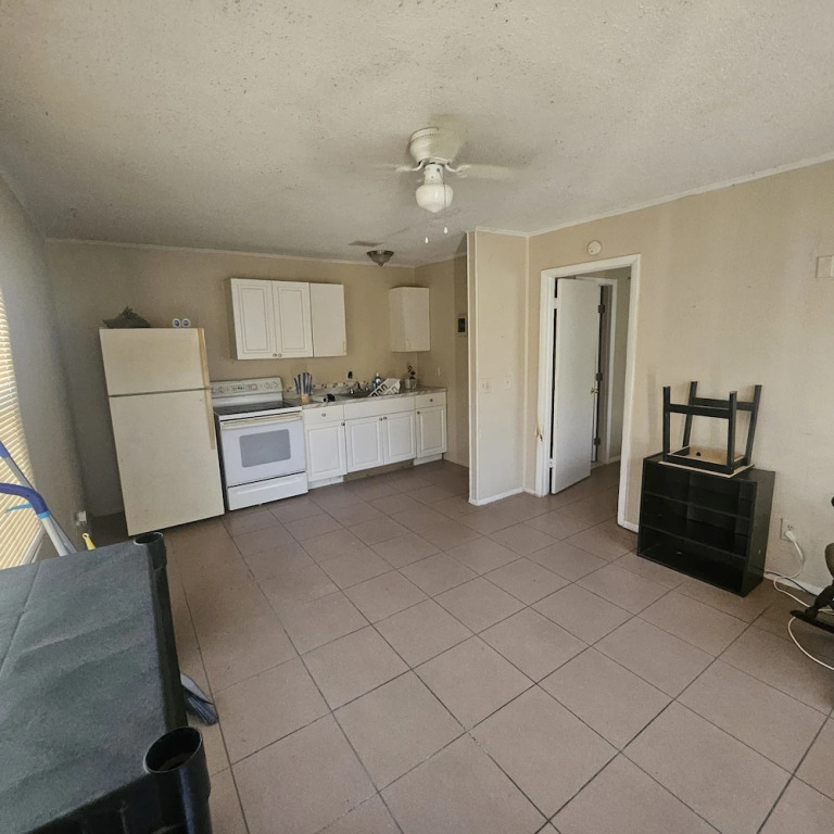 Sebastian Inn and Suites
