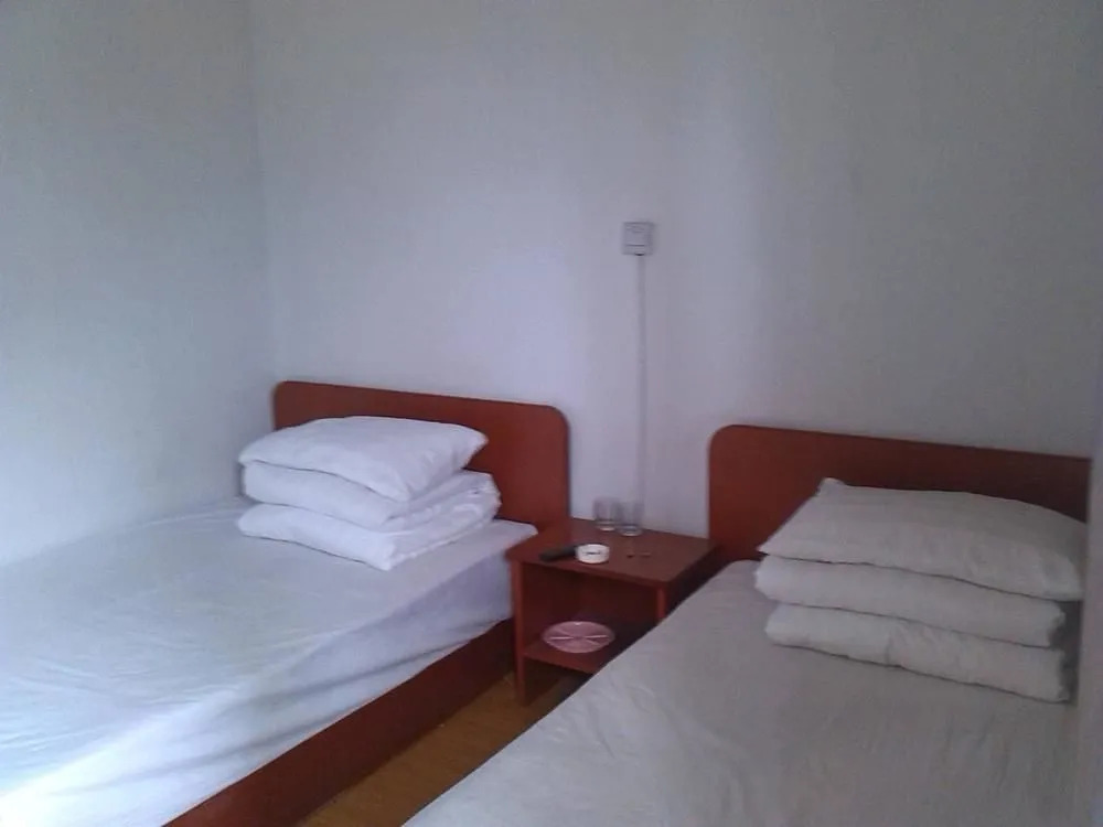 Rujia Apartment