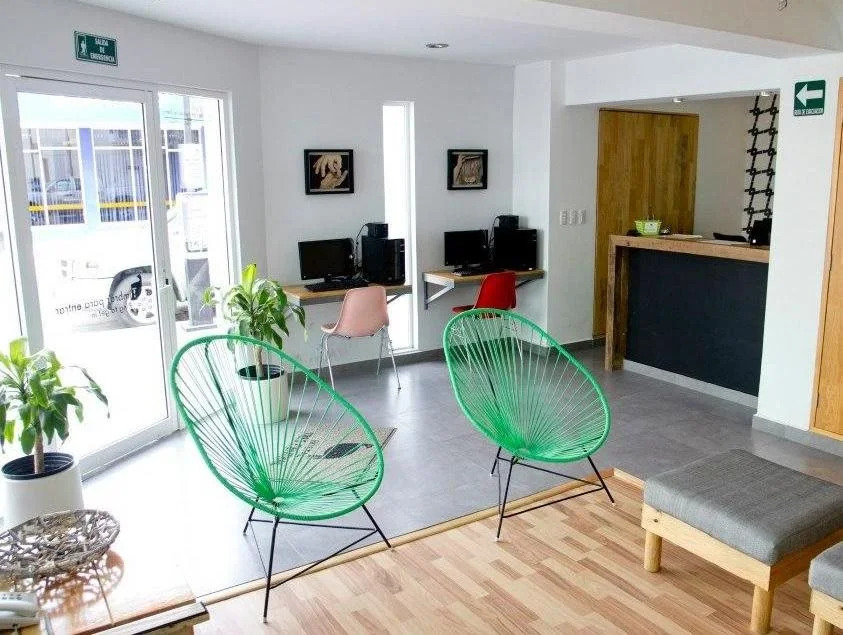 Hotel Hostal Tres Central