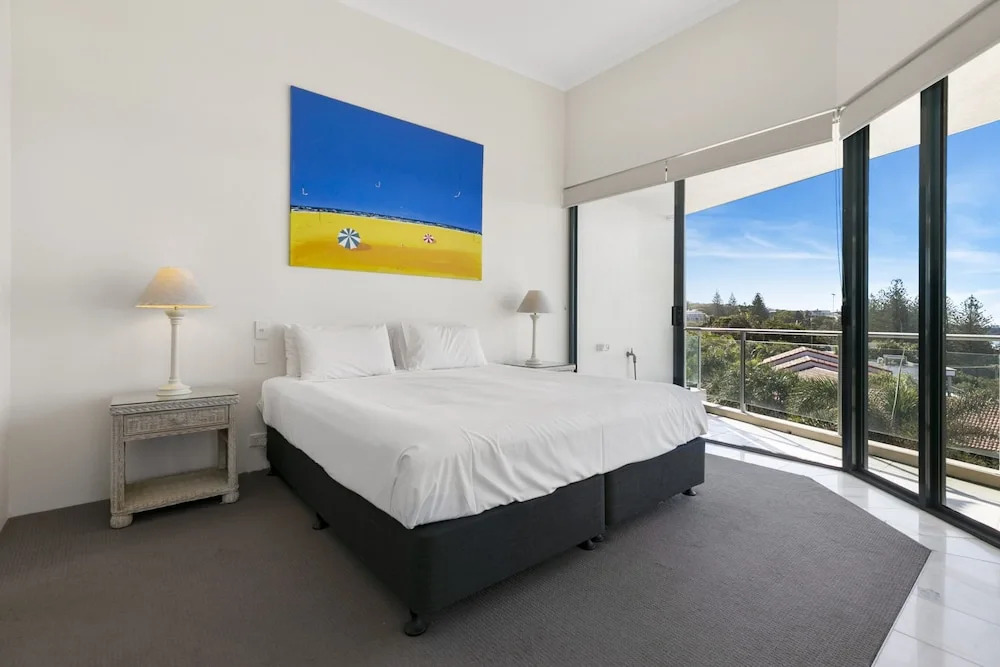 Breathtaking views of Sunshine Beach - Unit 7/21 Park Crescent