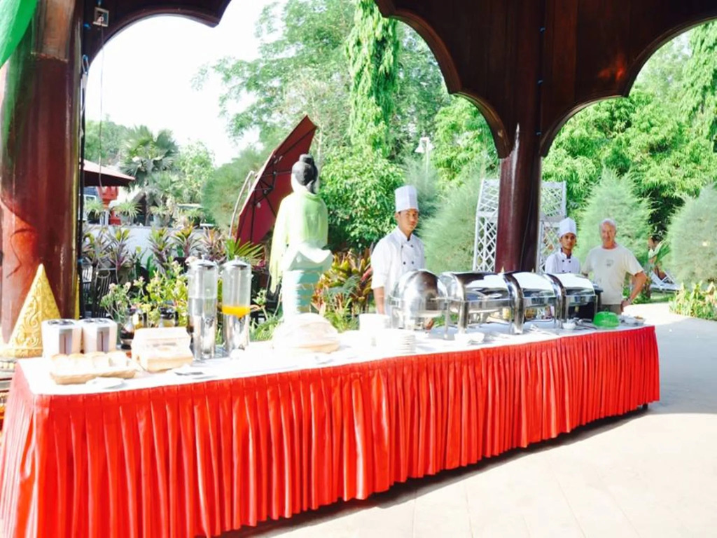 Yun Myo Thu Hotel