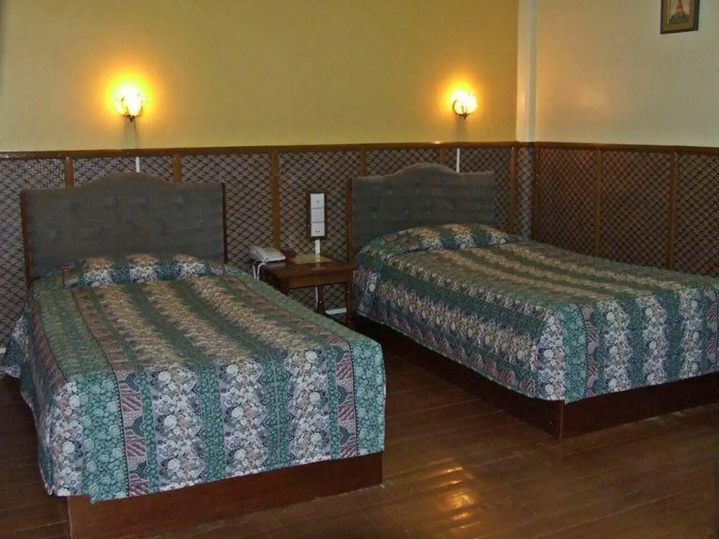 Thante Hotel- Nyaung Oo