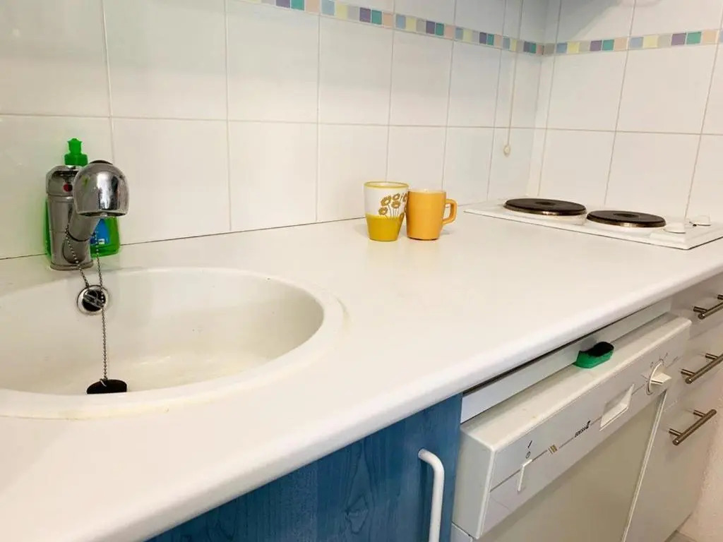 Appartement Cap d'Agde, 3 pièces, 6 personnes - FR-1-607-44