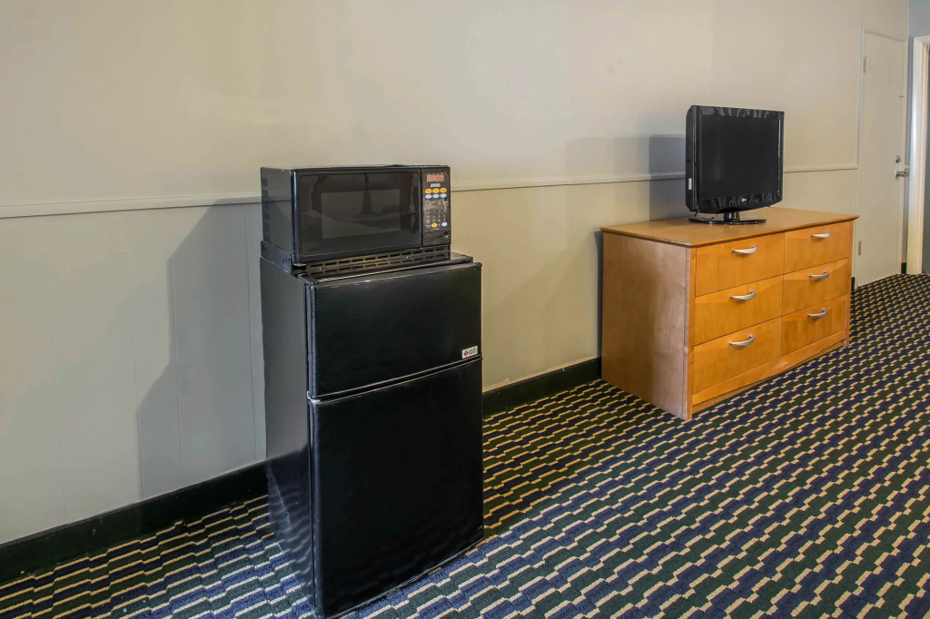 Rodeway Inn & Suites Winter Haven Chain of Lakes