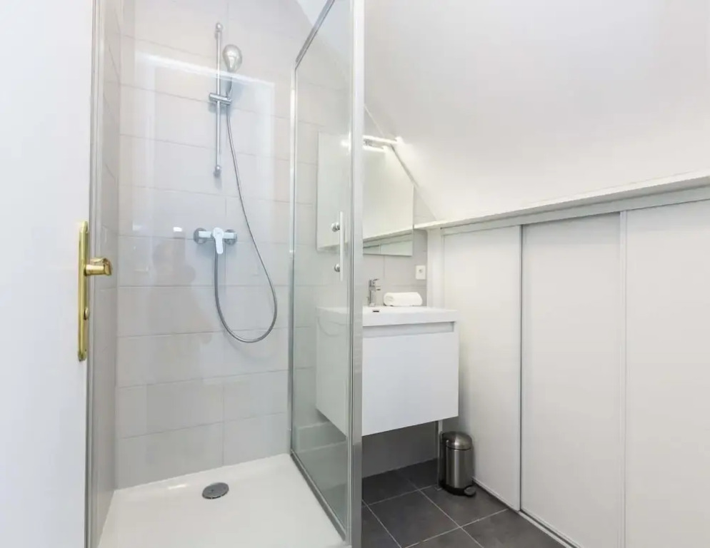 Apartment in Tregastel Near the Beach