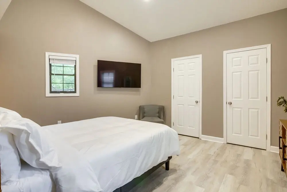 Charming Memphis Apartment: Remote-work Friendly!