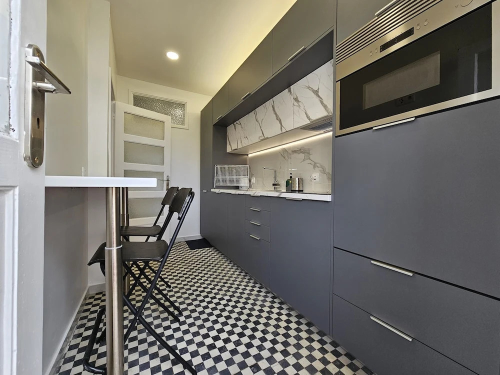 LM art apartments