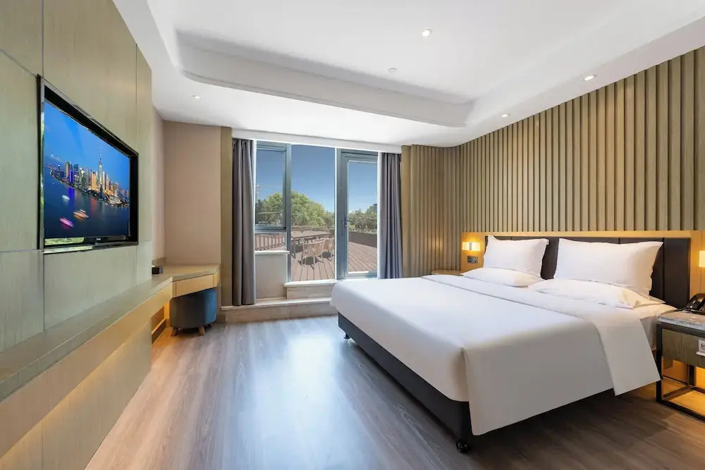 World Hotel Weihai Bathing Beach