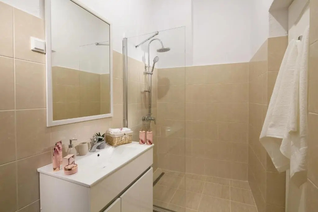 T19 Apartment