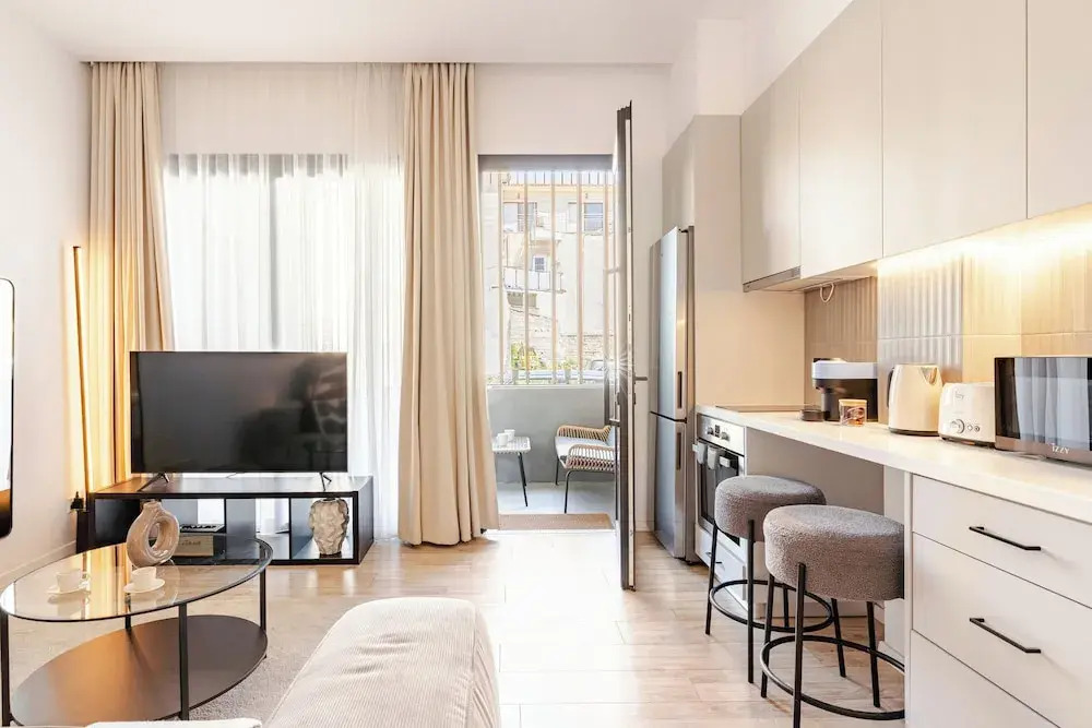 Yamas Urban Living Olympia Suites